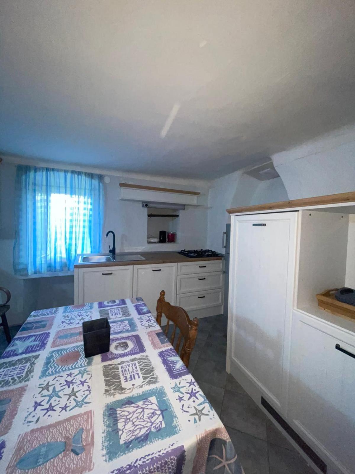 Apartment Kalikut ベリ エクステリア 写真